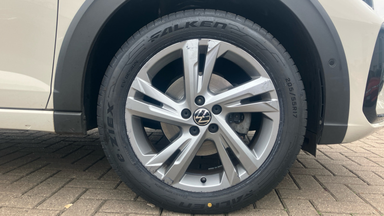 Volkswagen Taigo 1.0 TSI 110 R-Line 5dr DSG Petrol Hatchback